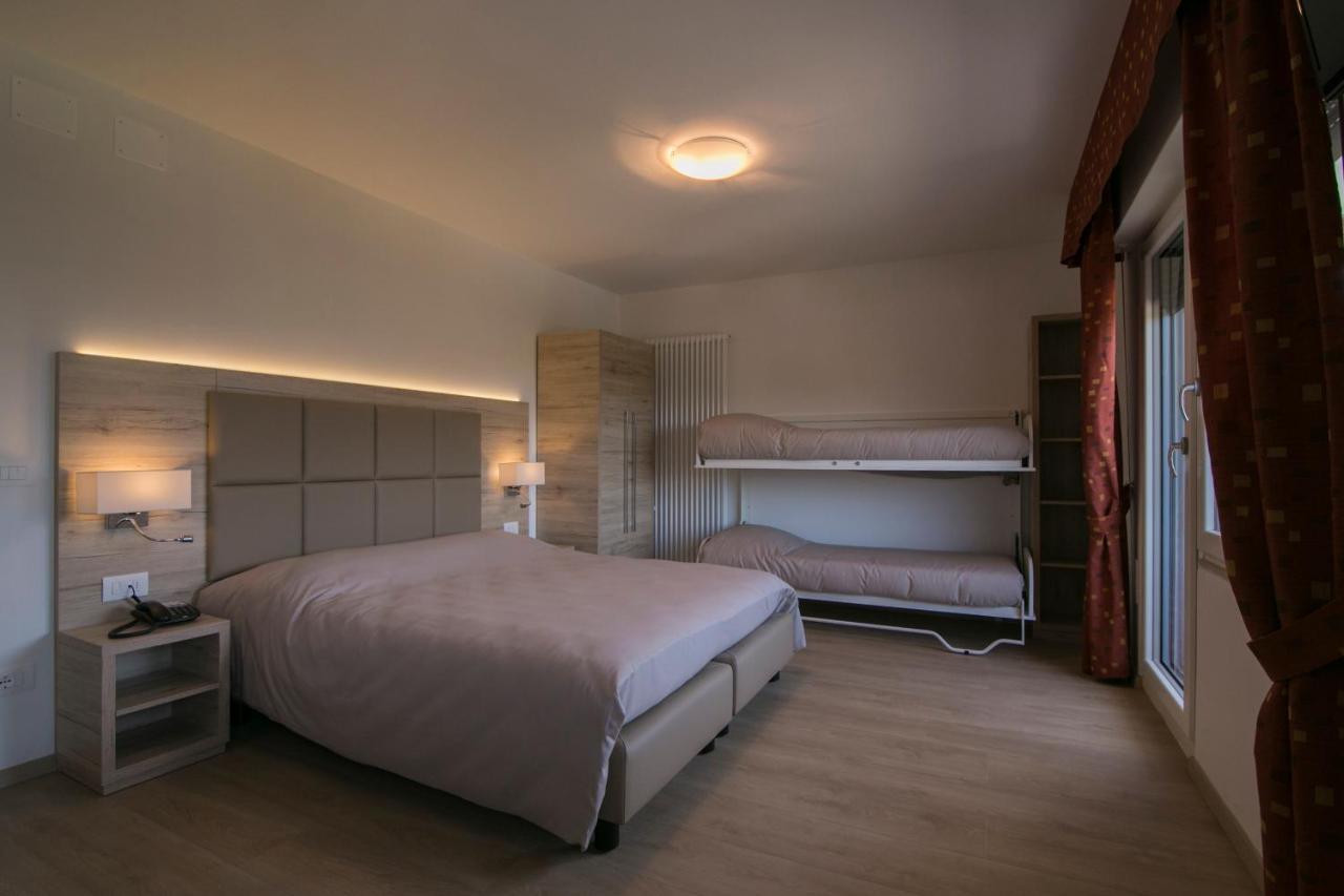 Hotel Tre Pini Danta Экстерьер фото