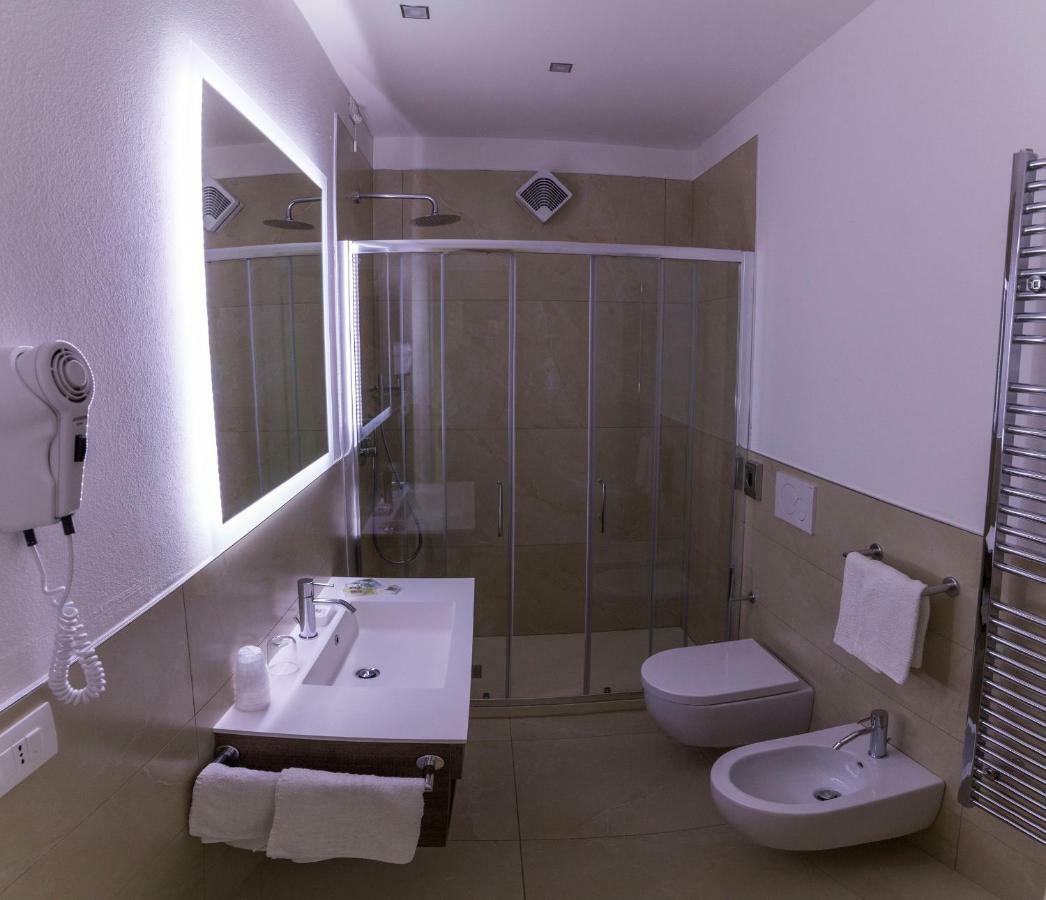 Hotel Tre Pini Danta Экстерьер фото
